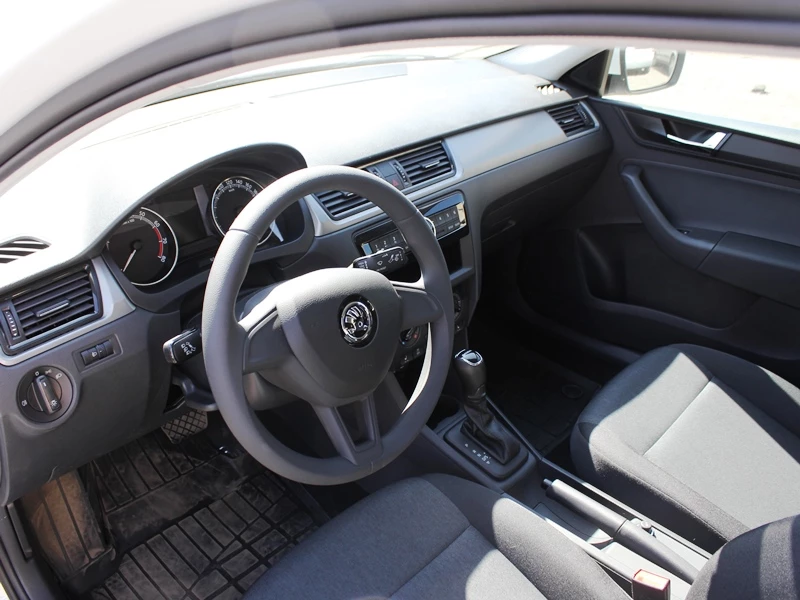 Skoda Rapid AT  взять машину в аренду