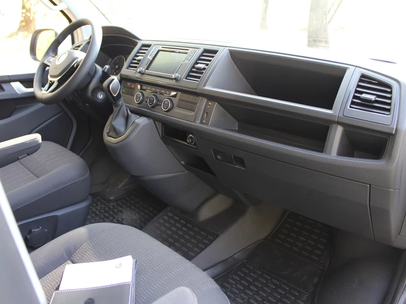 Volkswagen Caravelle L2 напрокат