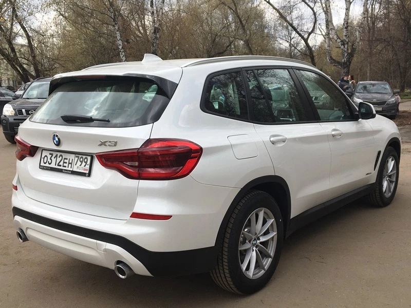 Прокат BMW X3 xDrive G01 в Москве