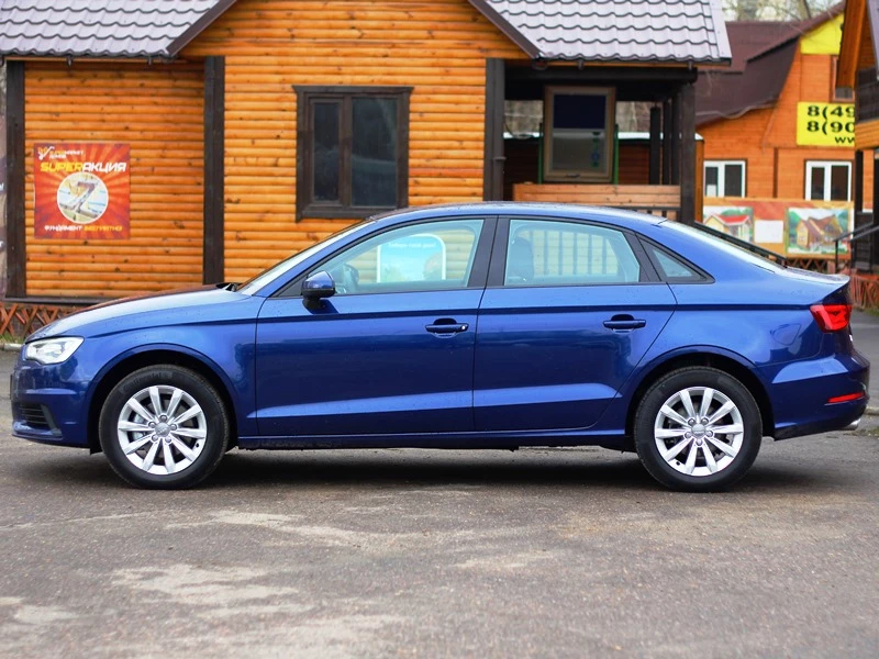 Audi A3 sedan автопрокат