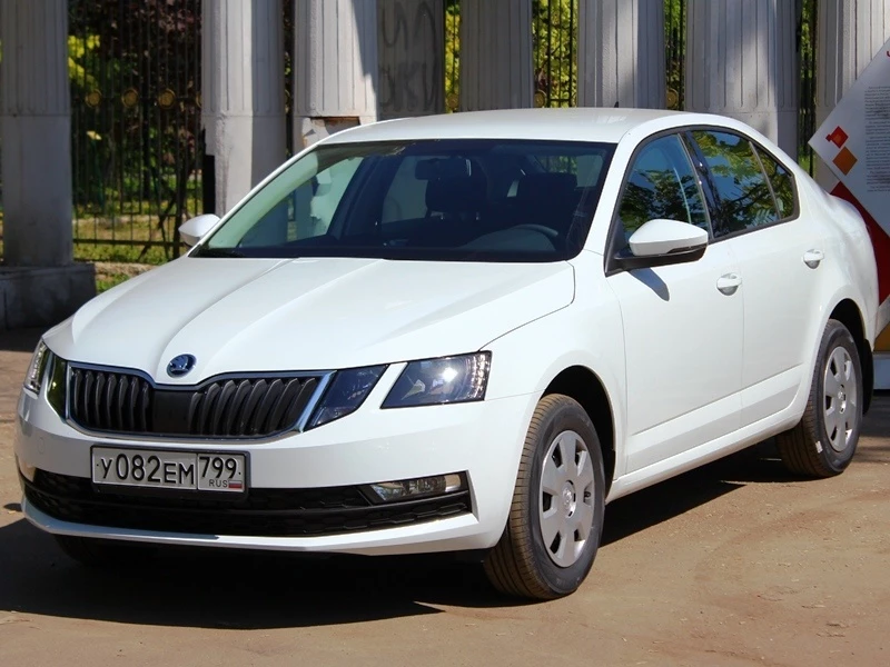 Skoda Octavia III rest. аренда в Москве
