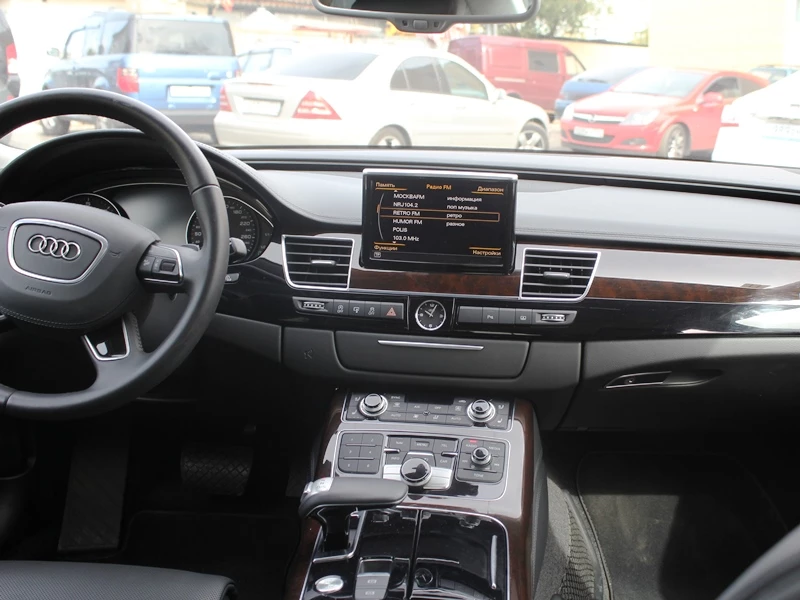Прокат Audi A8 NEW в Москве