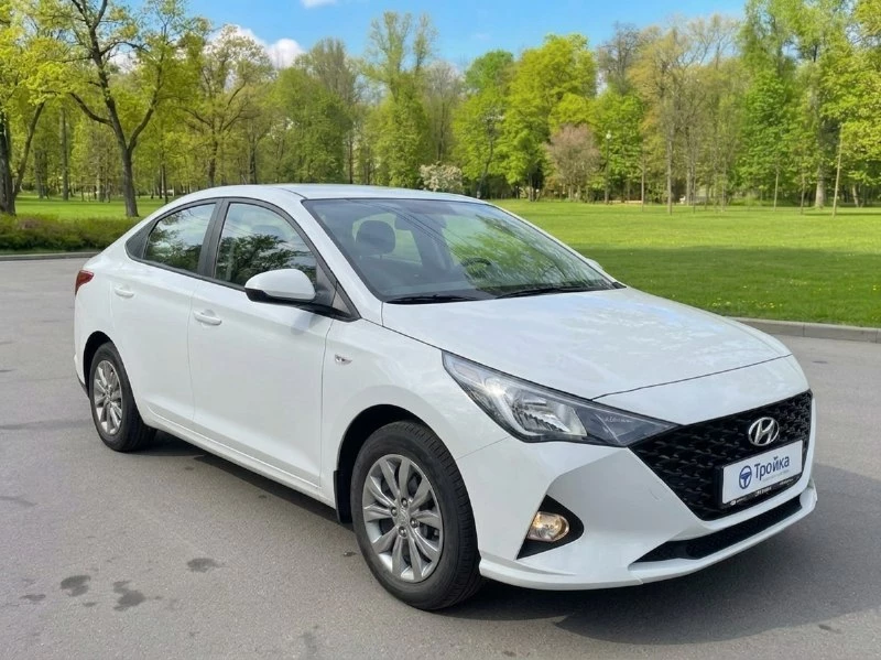 Прокат Hyundai Solaris II 1.6 rest. в Москве