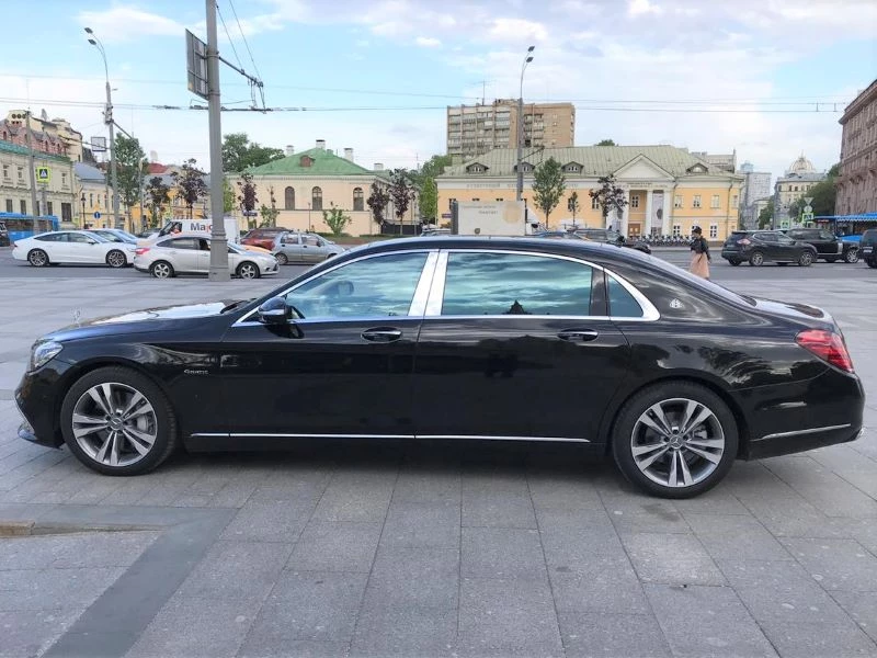 Mercedes-Benz Maybach S rest. взять машину в аренду