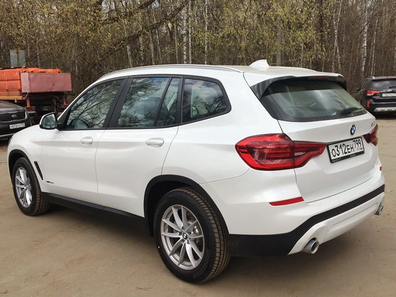 BMW X3 xDrive G01 взять машину в аренду