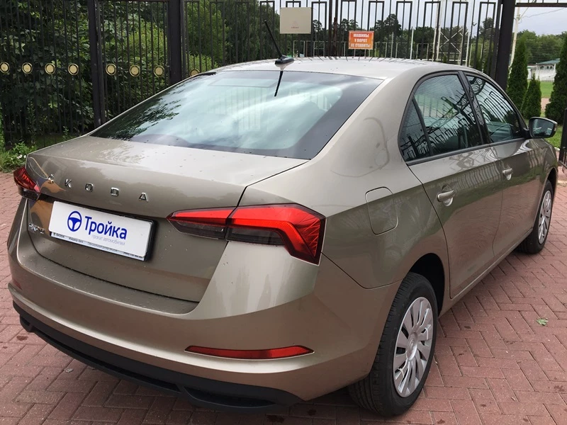 Skoda Rapid rest. взять машину в аренду