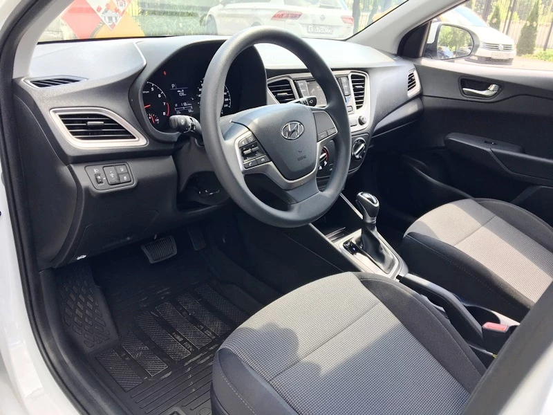 Hyundai Solaris II 1.6 rest. автопрокат