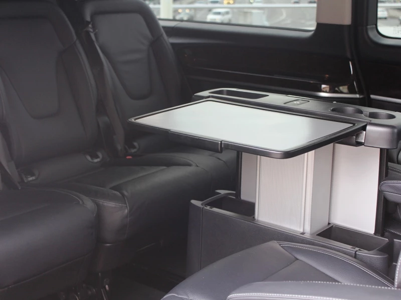 Mercedes V class взять машину в аренду