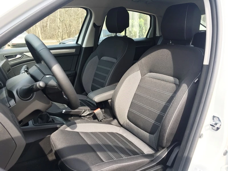 Renault Arkana Style автомобиль в аренду