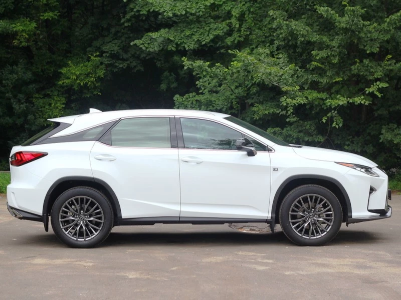 Lexus RX  взять машину в аренду