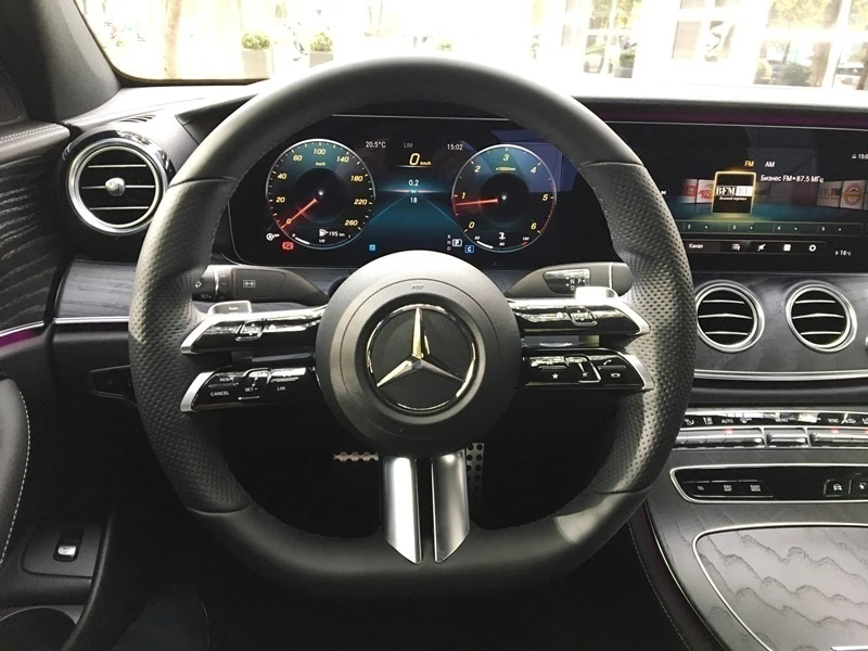 Mercedes E220d 4MATIC rest. прокат