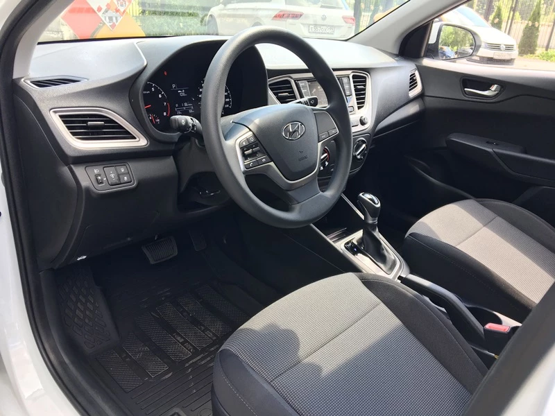 Hyundai Solaris II 1.4 rest. автопрокат