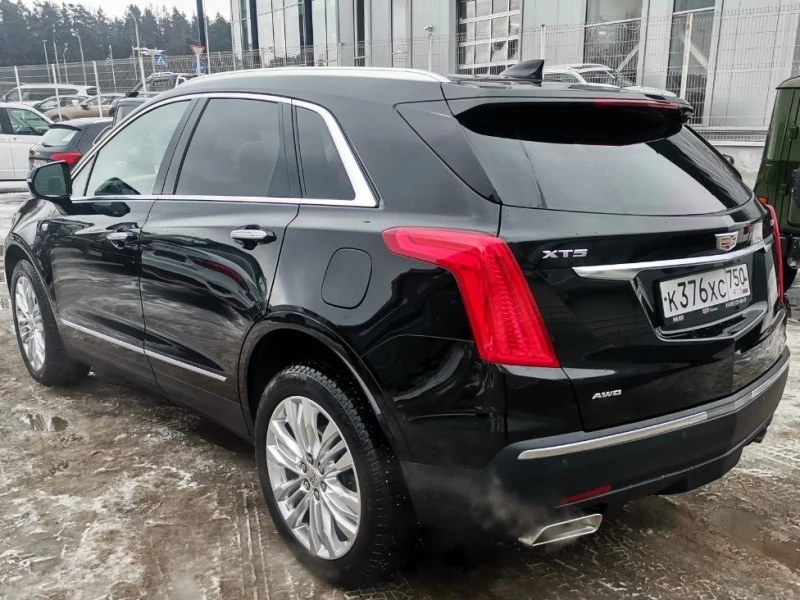 Cadillac XT5 Premium взять машину в аренду