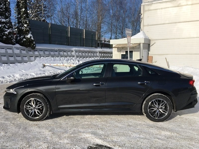 Kia K5 2.4  Luxe взять машину в аренду
