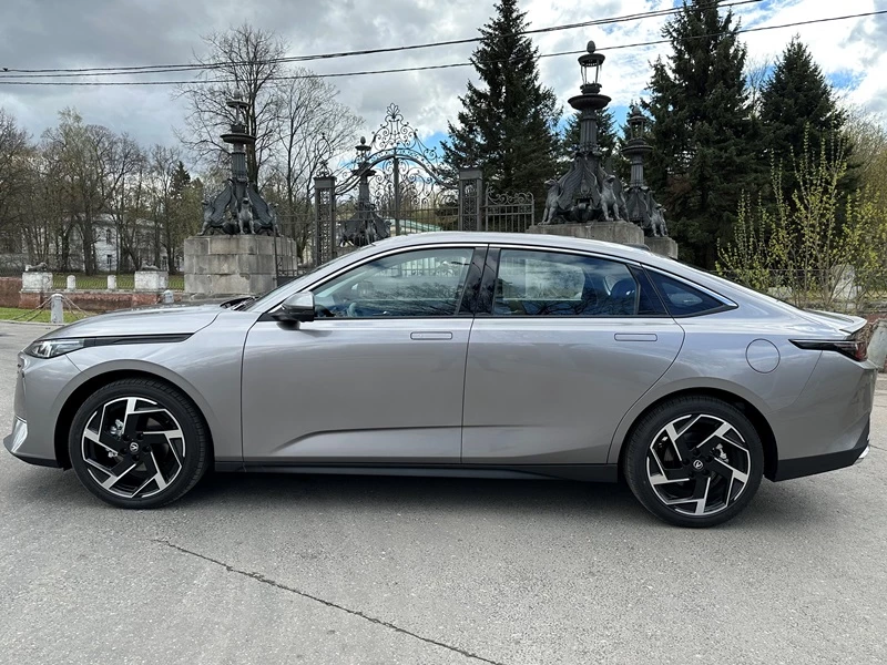 Changan Lamore автопрокат