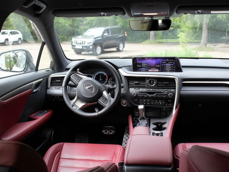 Lexus RX  прокат