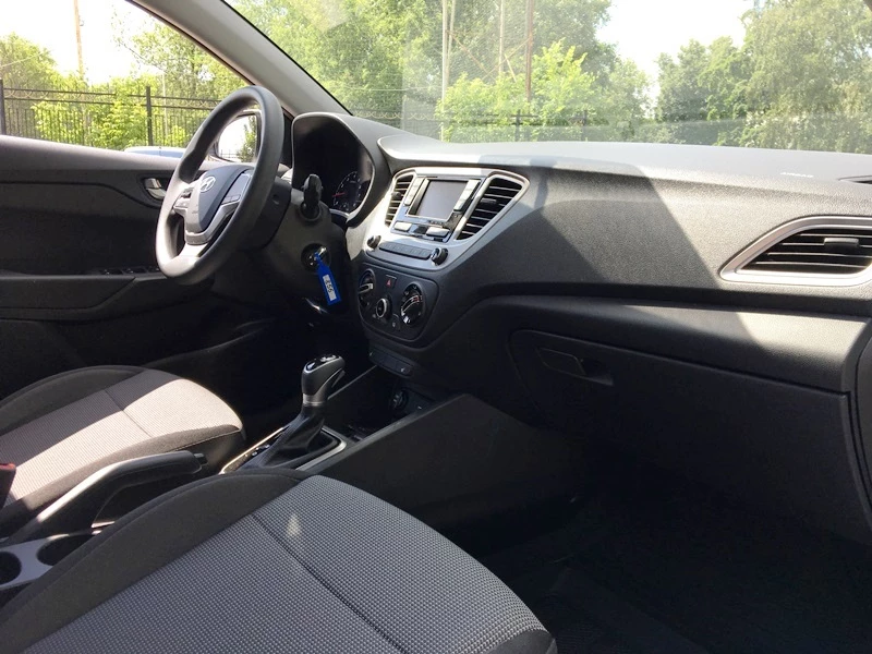 Hyundai Solaris II 1.6 rest. напрокат