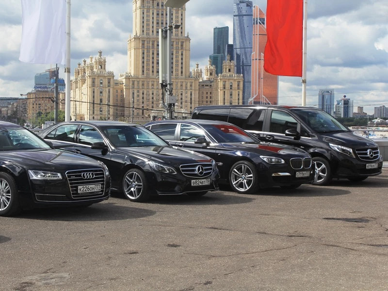 Mercedes V class автопрокат