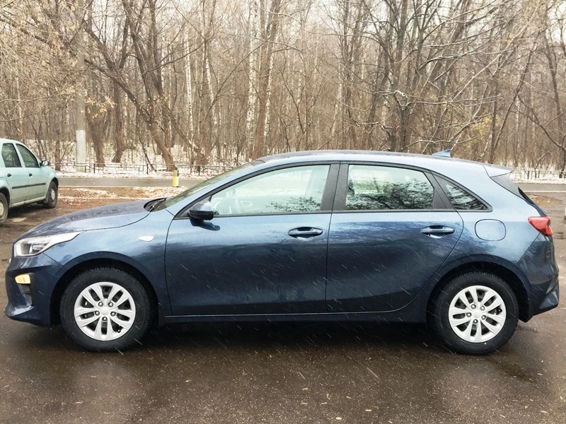 Kia Ceed III взять машину в аренду