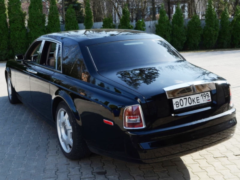 Rolls-Royce Phantom напрокат