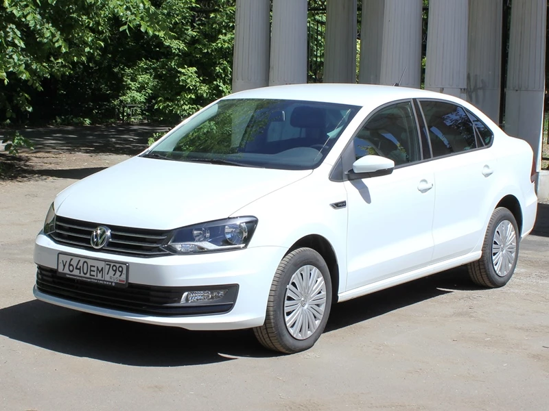 Volkswagen Polo sedan  аренда в Москве