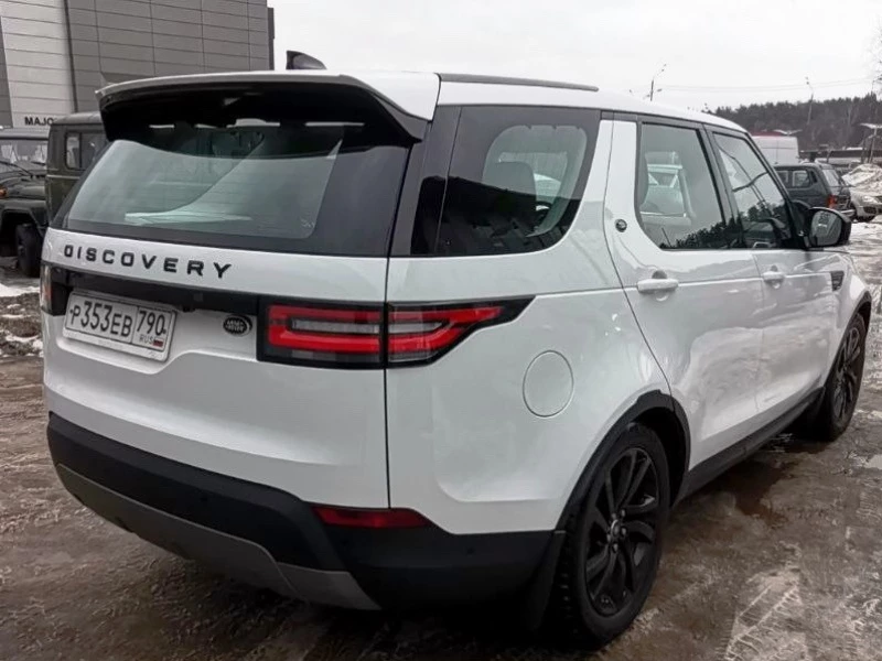 Range Rover Discovery 5 3.0TD  взять машину в аренду