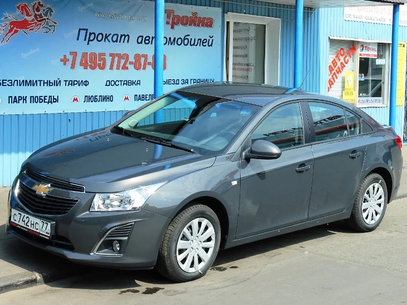 Chevrolet Cruze sedan AT аренда в Москве