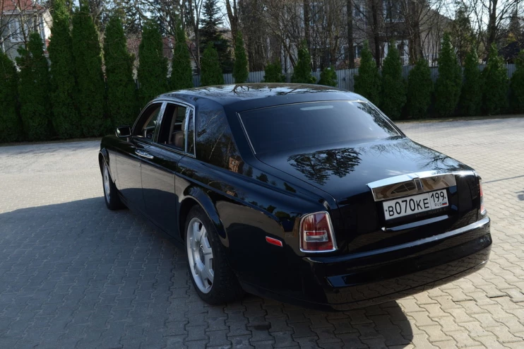 Rolls-Royce Phantom напрокат