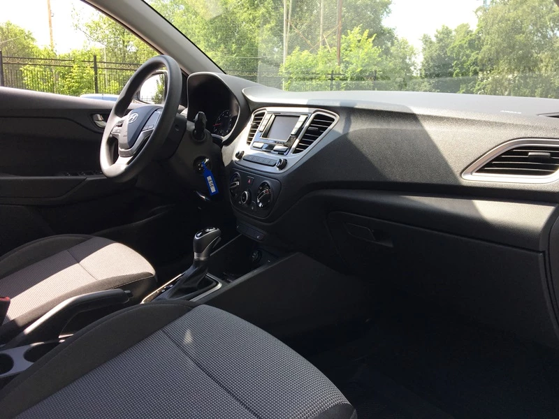 Hyundai Solaris II 1.4 rest. напрокат