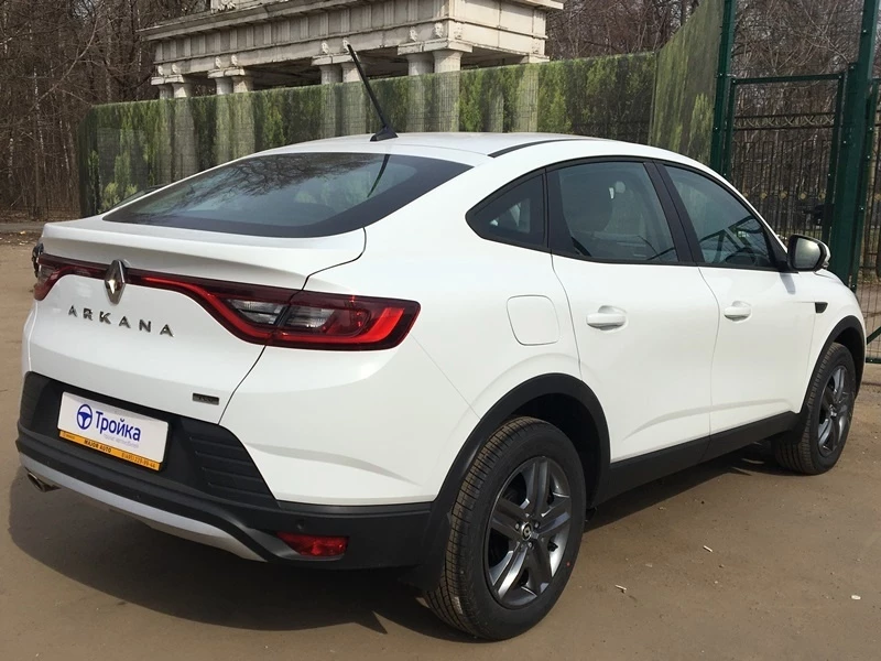 Renault Arkana Style взять машину в аренду