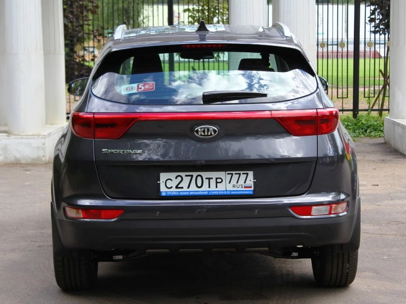 Kia Sportage Luxe 4x4 аренда в Москве