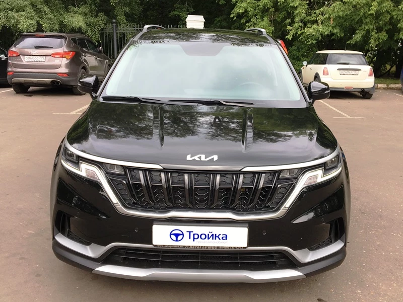 Прокат KIA Carnival IV 8 мест в Москве