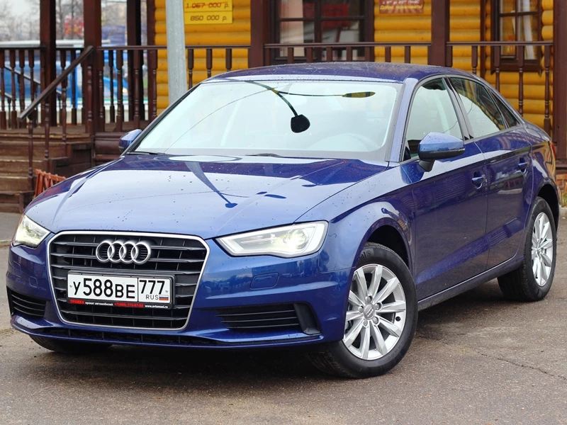 Audi A3 sedan аренда в Москве