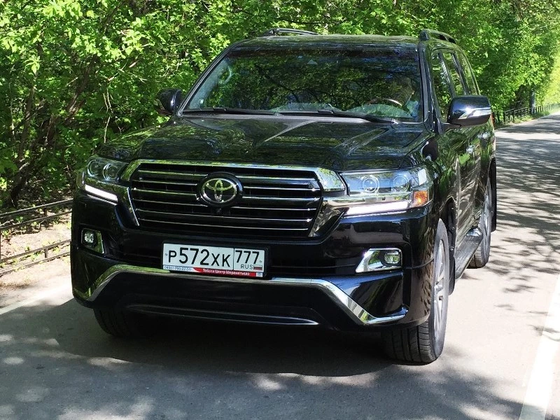 Toyota Land Cruiser 200 цена аренды