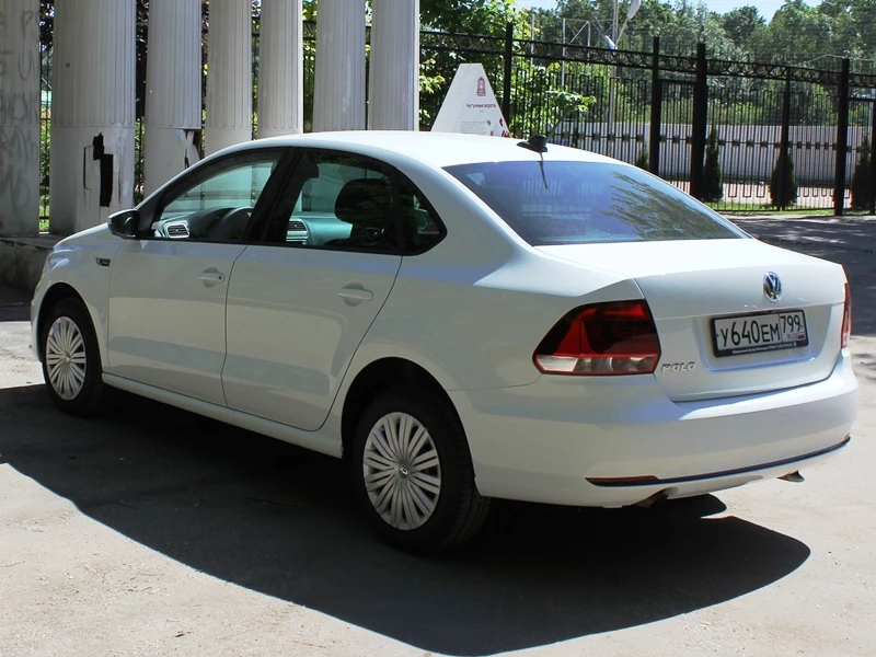Прокат Volkswagen Polo sedan  в Москве