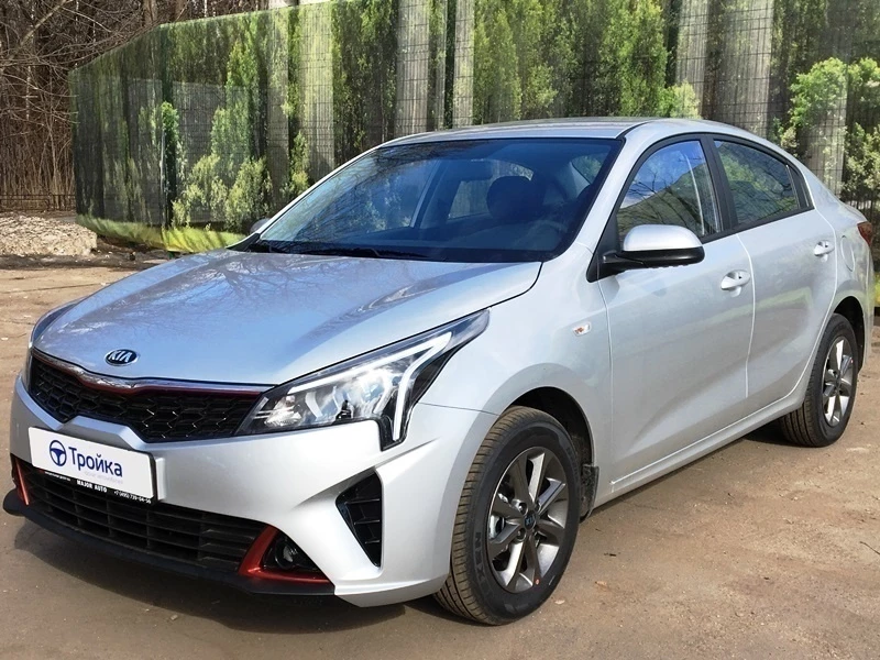 Kia Rio IV 1.6  Style rest. аренда в Москве