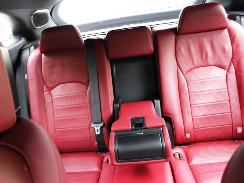 Lexus RX  автомобиль в аренду