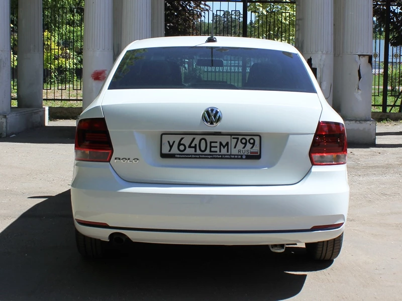 Volkswagen Polo sedan  цена аренды