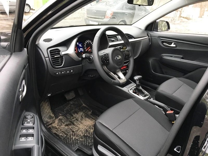 Kia Rio X Luxe rest. автопрокат
