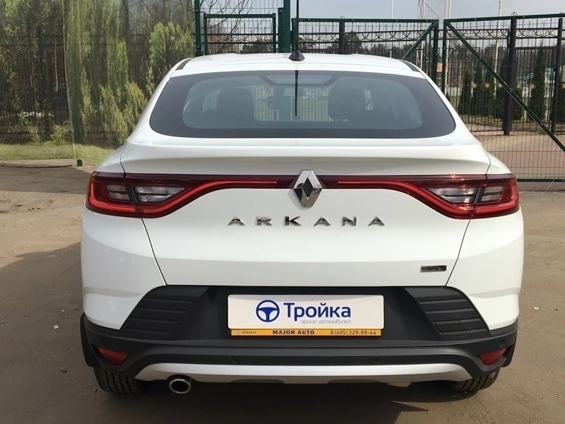 Renault Arkana 2021 напрокат