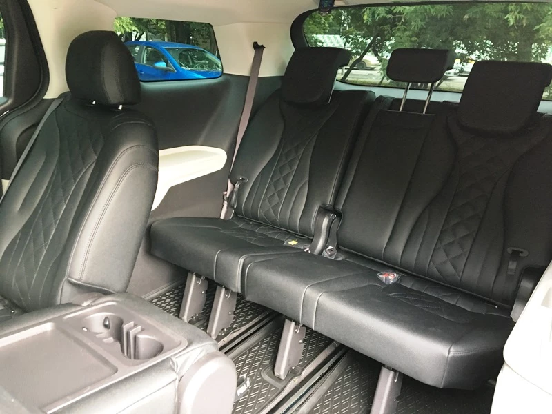 KIA Carnival IV 8 мест напрокат