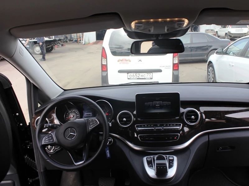 Прокат Mercedes V class в Москве