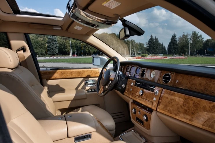 Rolls-Royce Phantom аренда в Москве