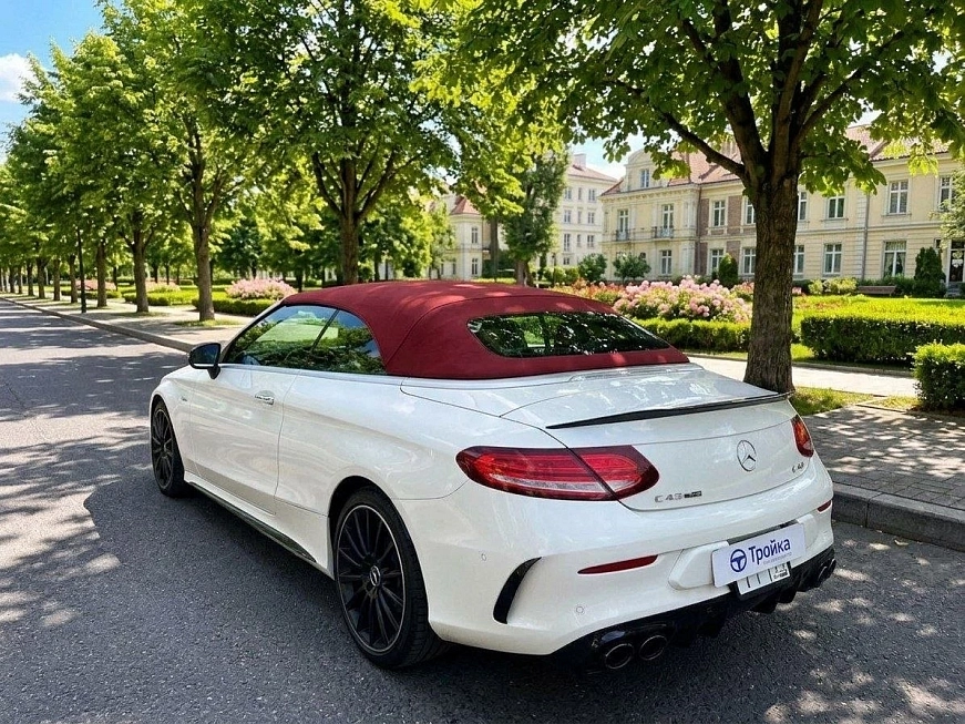 Mercedes C43 AMG cabrio взять машину в аренду