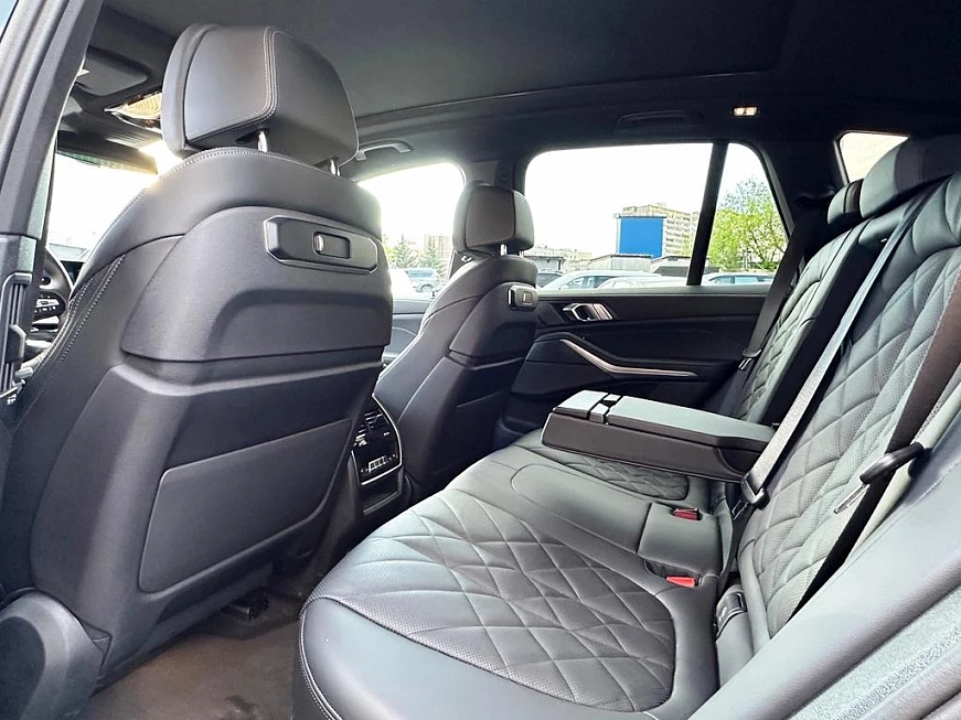 BMW X5 40i rest. аренда в Москве