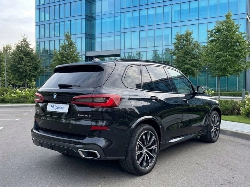 BMW X5 M Sport  взять машину в аренду