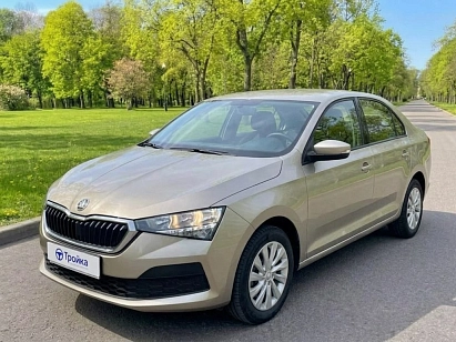 Skoda Rapid rest. фото 1