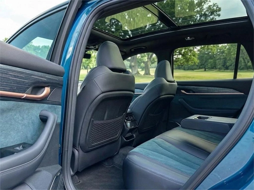 Geely Monjaro Exclusive цена аренды