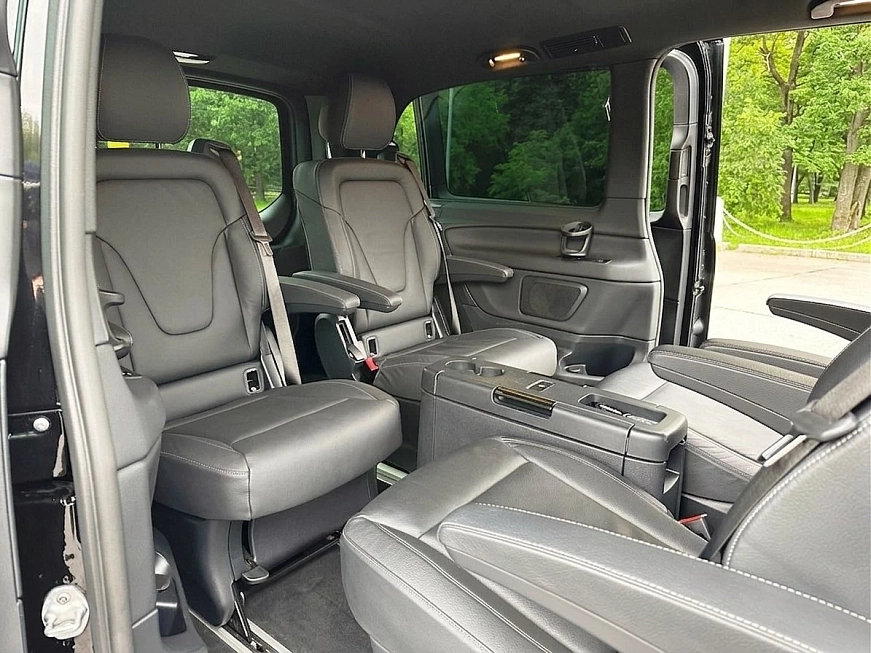 Mercedes V 250D L AMG rest. автопрокат