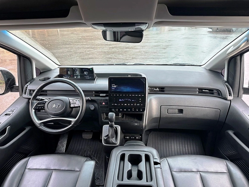 Hyundai Staria 8 мест 4x4 прокат